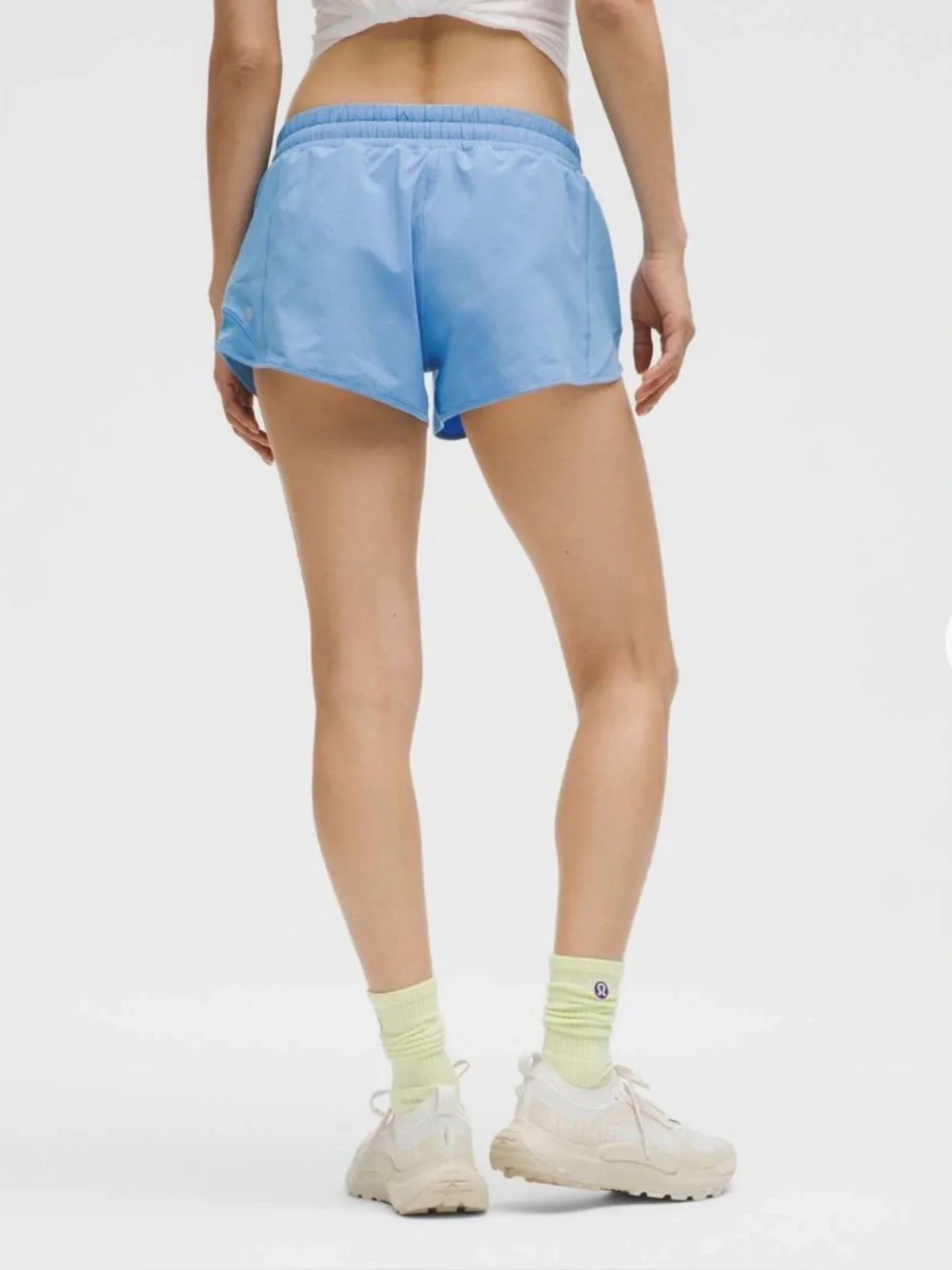 NWT Lululemon Hotty Hot 🔥 LR Shorts 2.5 